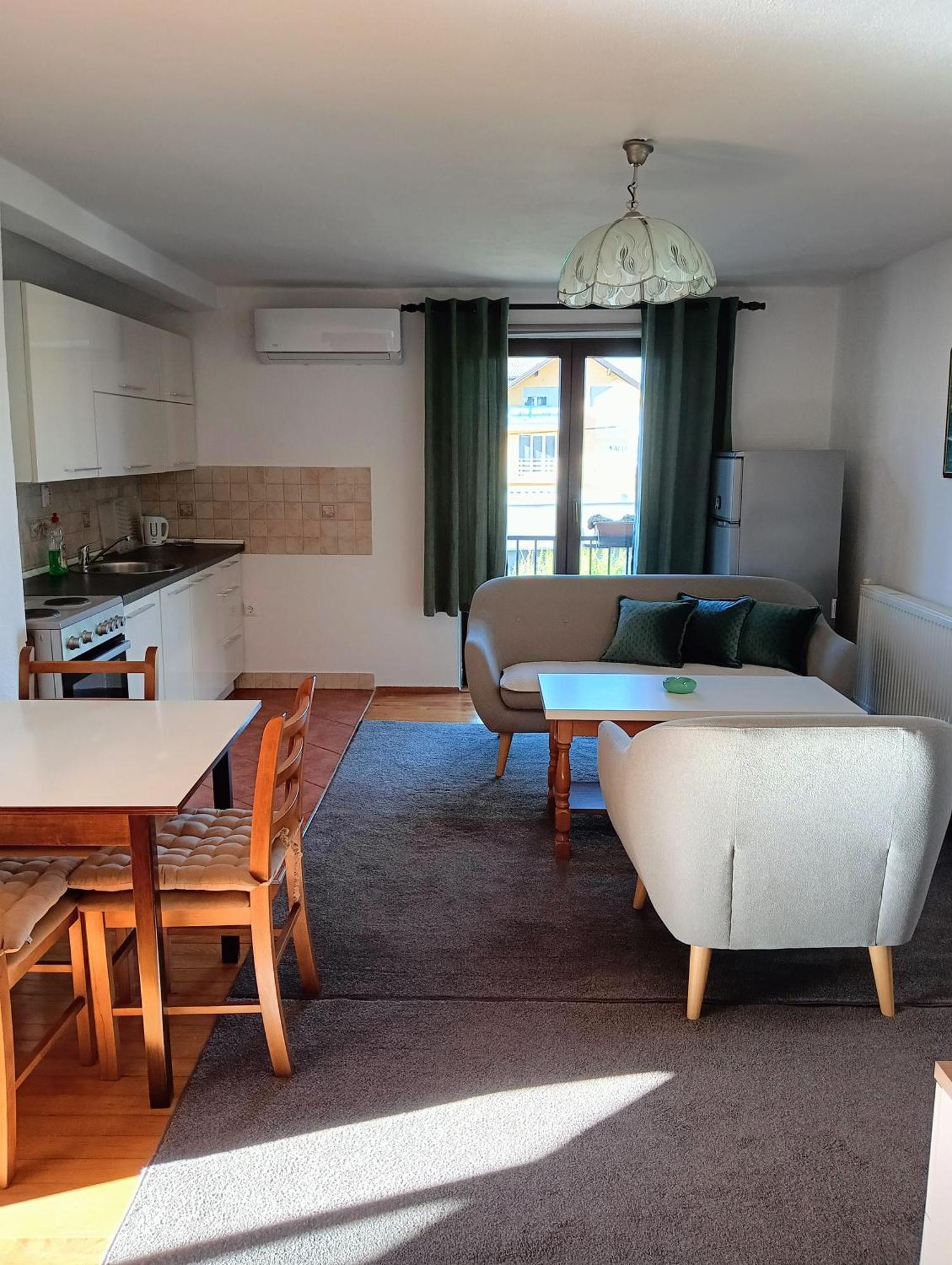 Apartman "Em" بيهاتش الغرفة الصورة